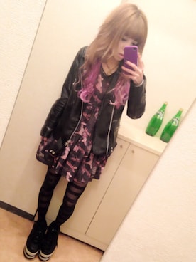 「ボーダーソックス」｜「アイテム（ライダースジャケット）」を使った、NaruMiiさん（レディース・153cm）の冬コーディネート