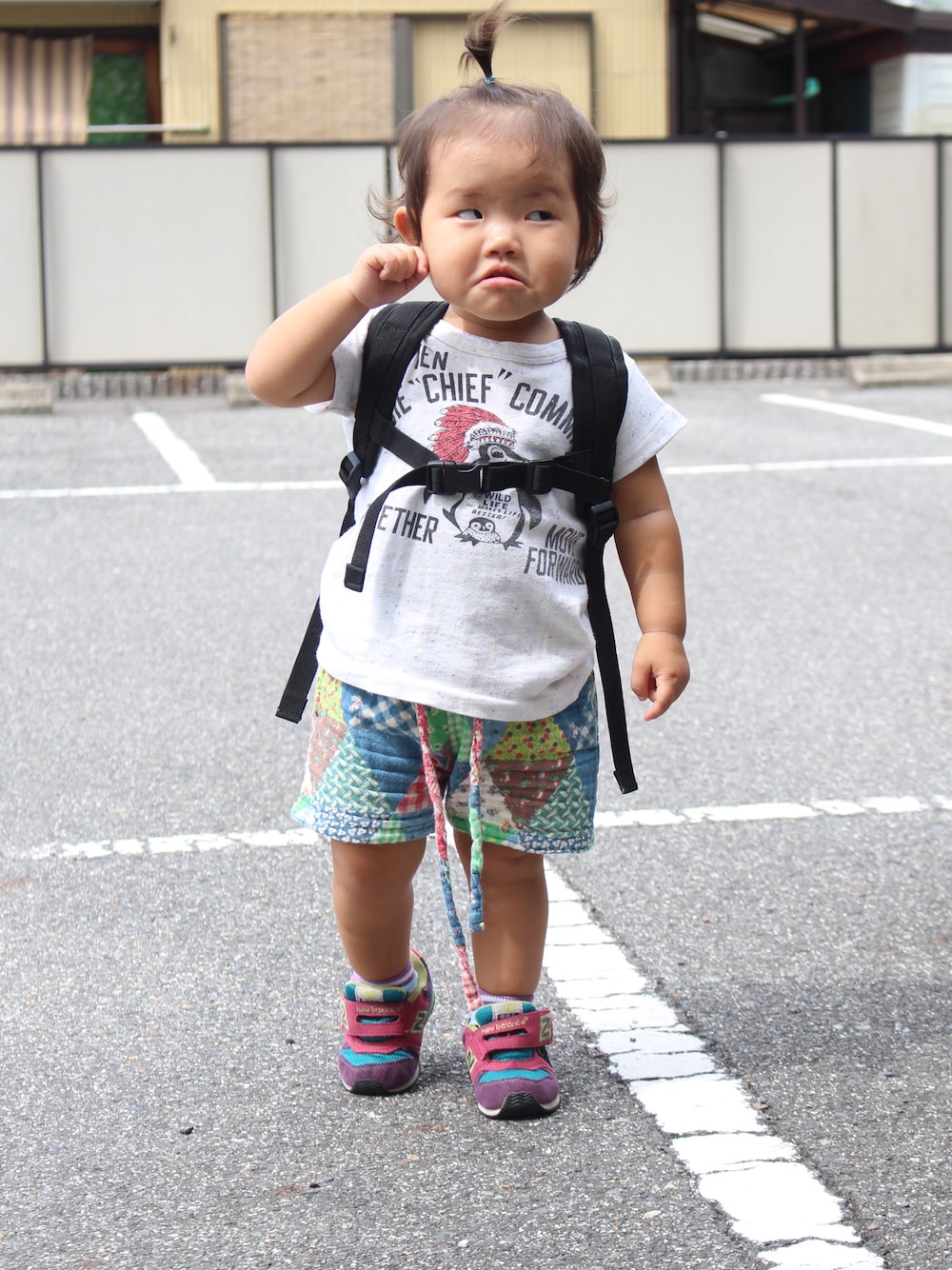 「おそろいコーデ、DENIM DUNGAREE、VanaVana、ペンギン柄、変顔」｜「DENIM DUNGAREEのアイテム（Tシャツ/カットソー、ホワイト系）」を使った、＊M&M＊さん（キッズ・80cm）の秋コーディネートの1枚目の写真