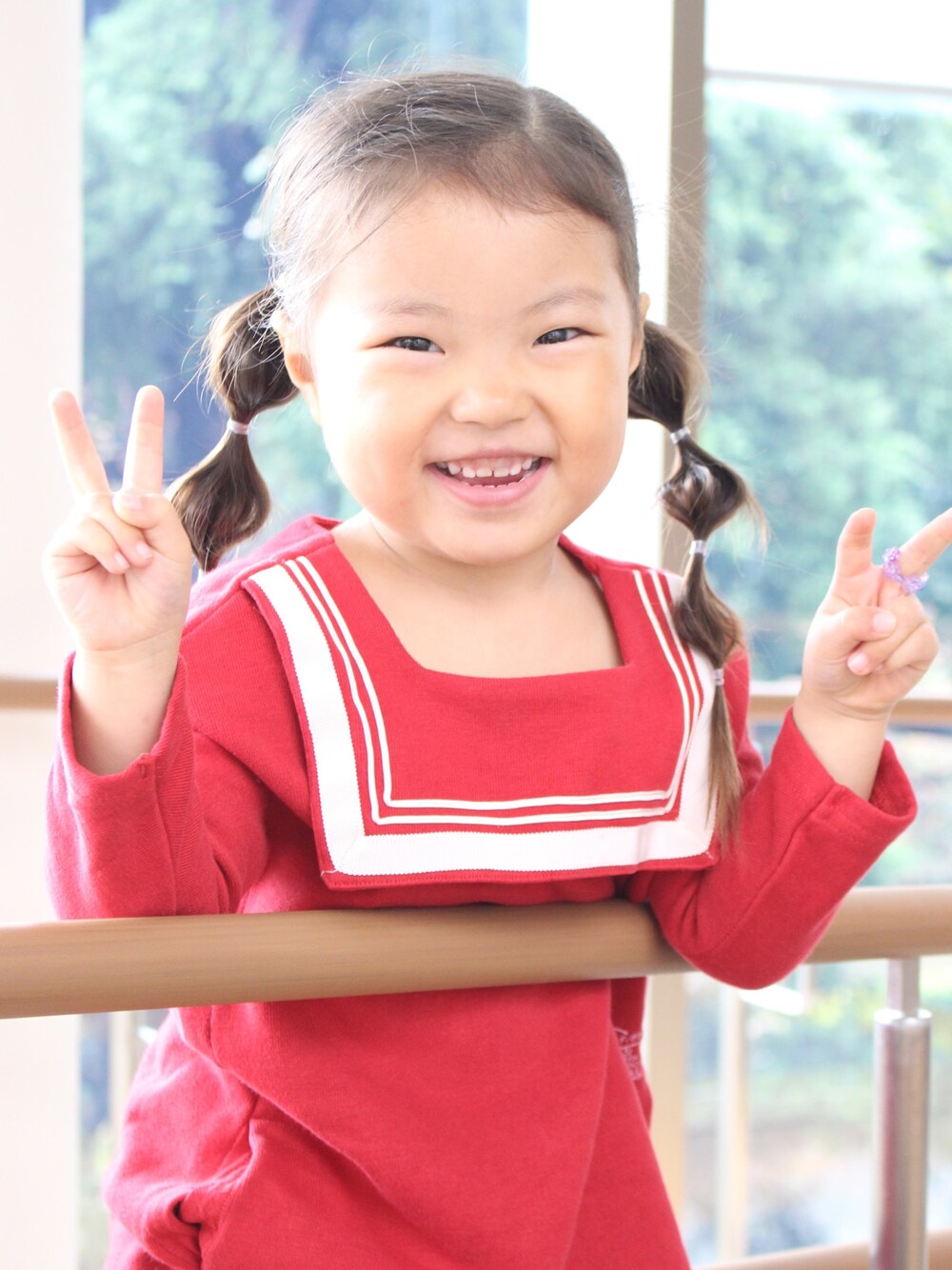 「gotoHollywood、発表会、セーラーカラー、女の子、4歳」｜「GO TO HOLLYWOODのアイテム（ワンピース、レッド系）」を使った、＊M&M＊さん（キッズ・90cm）の秋コーディネートの1枚目の写真