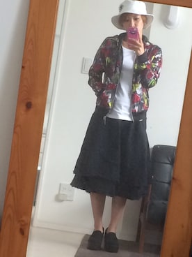 「バラ柄」｜「アイテム（その他シューズ）」を使った、mAcoさん（レディース・156cm）の夏コーディネート