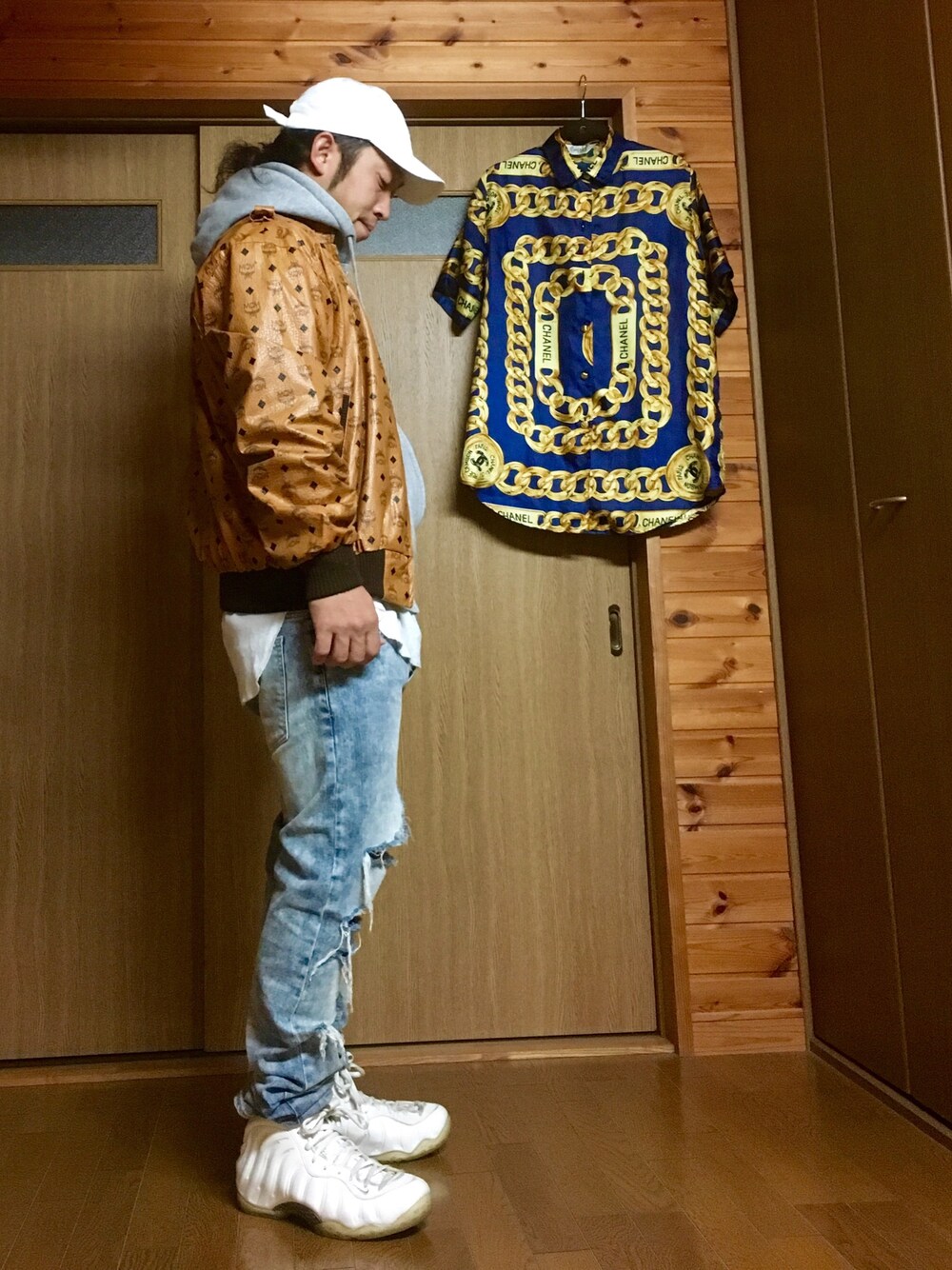 「レザージャケット、MCM、Polo Ralph Lauren、パーカー、リメイク、6パネルキャップ、スニーカー、富山、金沢」｜「POLO RALPH LAURENのアイテム（キャップ、ホワイト系）」を使った、Yuuuukimenさん（メンズ・168cm）の秋コーディネートの1枚目の写真