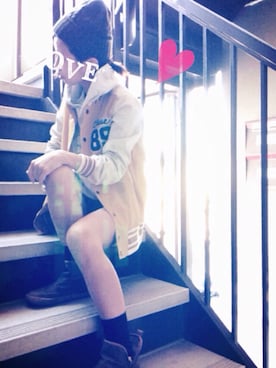 「RAY CASSIN（レイカズン）のアイテム（スタジャン）」を使った、まゆみんさん（レディース・153cm）の秋コーディネート