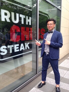 「アイテム（モカシン/デッキシューズ）」を使った、菊池商店さん（メンズ・180cm）の夏コーディネート