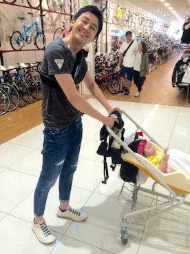 「SEAL（シール）のアイテム（バッグ）」を使った、汗疹さん（メンズ・177cm）の春コーディネート