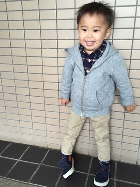「babyGAP（babyGAP）のアイテム（シューズ）」を使った、KENHAYARIHITO♡KARINさん（キッズ・80cm）の冬コーディネート
