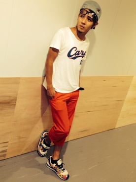 「Rodeo Crowns（ロデオクラウンズ）のアイテム（Tシャツ/カットソー）」を使った、DENPEI SAKAIさん（メンズ・170cm）の夏コーディネート