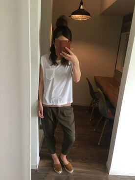 「ZARA（ザラ）のアイテム（Tシャツ/カットソー、ホワイト系）」を使った、えるまむさん（レディース・161cm）の夏コーディネート