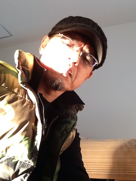 「アイテム（ダウンベスト、その他）」を使った、チキンハートさん（メンズ・182cm）の春コーディネート