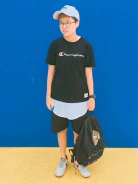 「Ed Hardy（エドハーディー）のアイテム（バッグ）」を使った、Taxi Huangさん（メンズ・161cm）の秋コーディネート