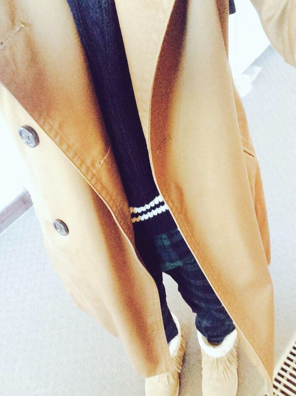 「トレンチコート、WEARBOOKエントリー」｜「LOWRYS FARMのアイテム（トレンチコート、ベージュ系）」を使った、りえちむさん（レディース・156cm）の冬コーディネートの1枚目の写真