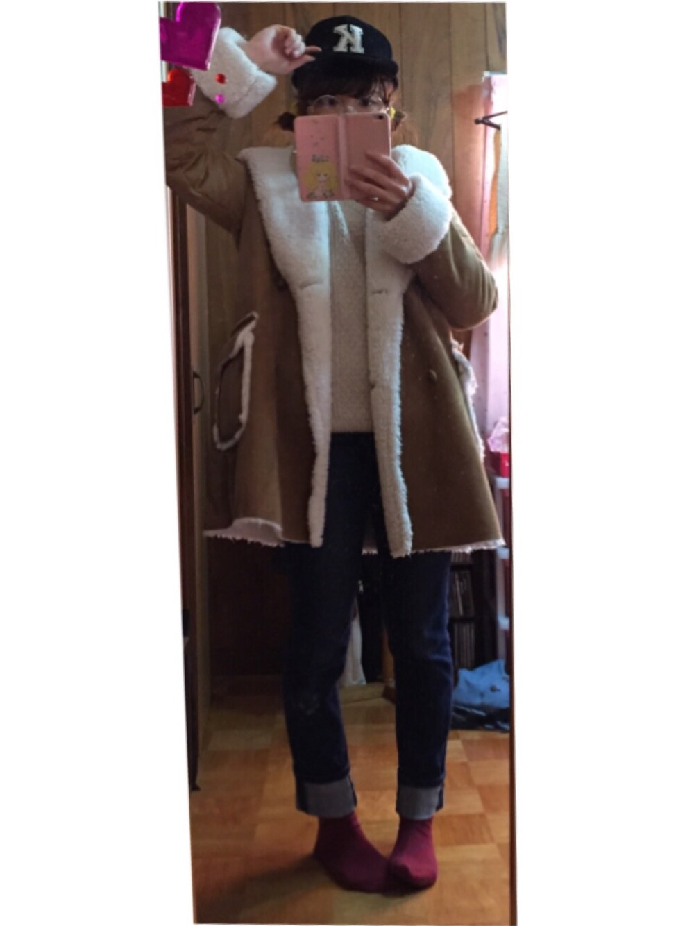 「AS KNOW AS PINKY、キャップ、丸メガネ、UNIQLO、LOWRYSFARM、WEGO、くまさん」｜「LOWRYS FARMのコーデュロイＣＡＰ　558381（キャップ、ブラック系）」を使った、ちゆき。さん（レディース・158cm）の冬コーディネートの1枚目の写真