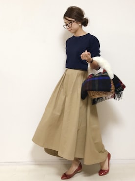 「アイテム（かごバッグ）」を使った、yuさん（レディース・153cm）の秋コーディネート