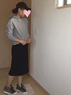 「LOWRYS FARM（ローリーズファーム）のリップルタイトミディスカート　721858（スカート）」を使った、hiromama。さん（レディース・162cm）の秋コーディネート