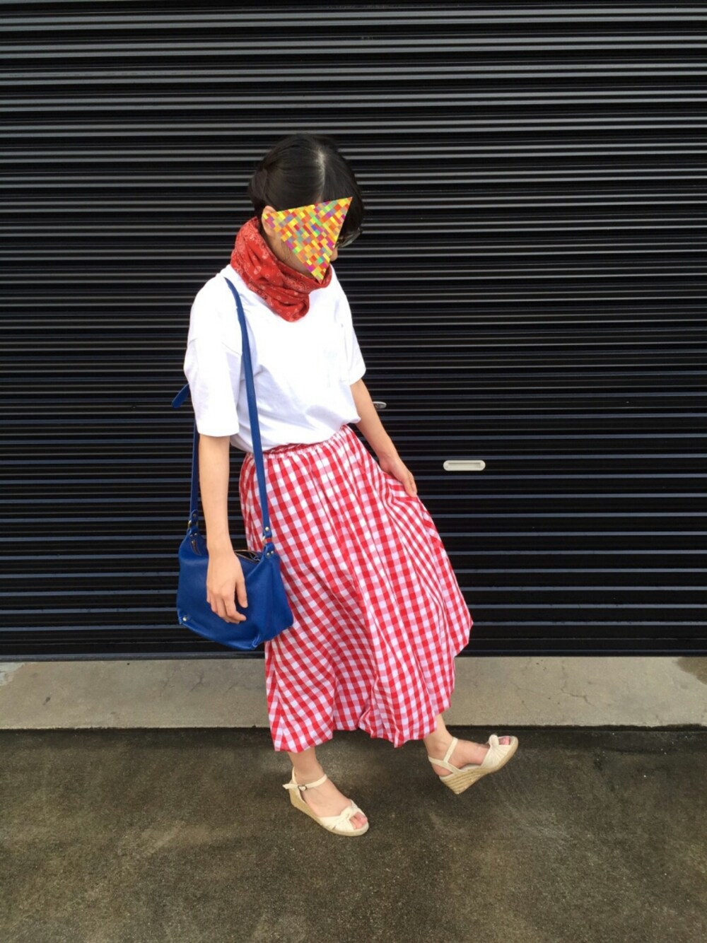 「BEAMS BOYのBEAMS BOY / ギンガム  バルーン **（スカート、レッド系）」を使った、Machakoさん（レディース・158cm）の夏コーディネートの1枚目の写真