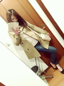 「BACKS（バックス）のアイテム（パンツ）」を使った、yuriさん（レディース・170cm）の冬コーディネート