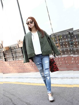 「distressed jeans」｜DAYOONさん（レディース・160cm）の冬コーディネート