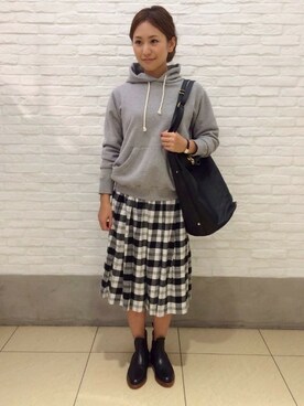 「フード」｜JOURNAL STANDARD relume 新宿店 STAFFさん（レディース・160cm）の冬コーディネート