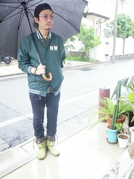 「雨」｜「アイテム（ナイロンジャケット）」を使った、GDCTOKYO-MAH-bow-さん（メンズ・171cm）の夏コーディネート