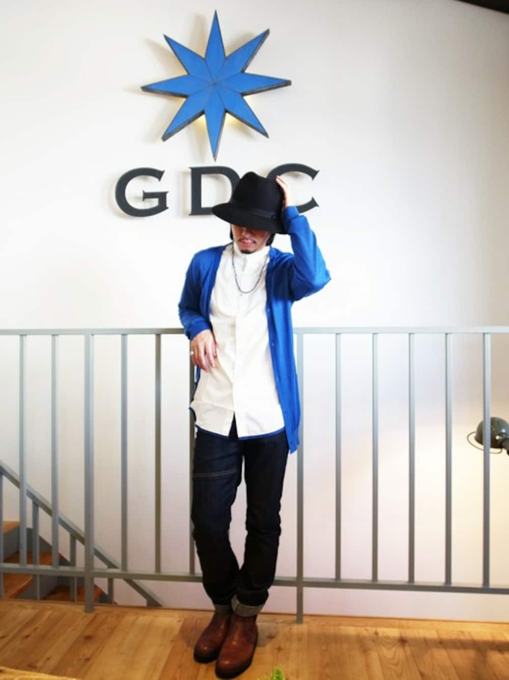 GDC（ジーディーシー）の「MITSUKE 「GDC」 ニットカーディガン 