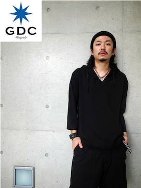 「GDC（ジーディーシー）のアイテム」を使った、GDCTOKYO-MAH-bow-さん（メンズ・171cm）の秋コーディネート