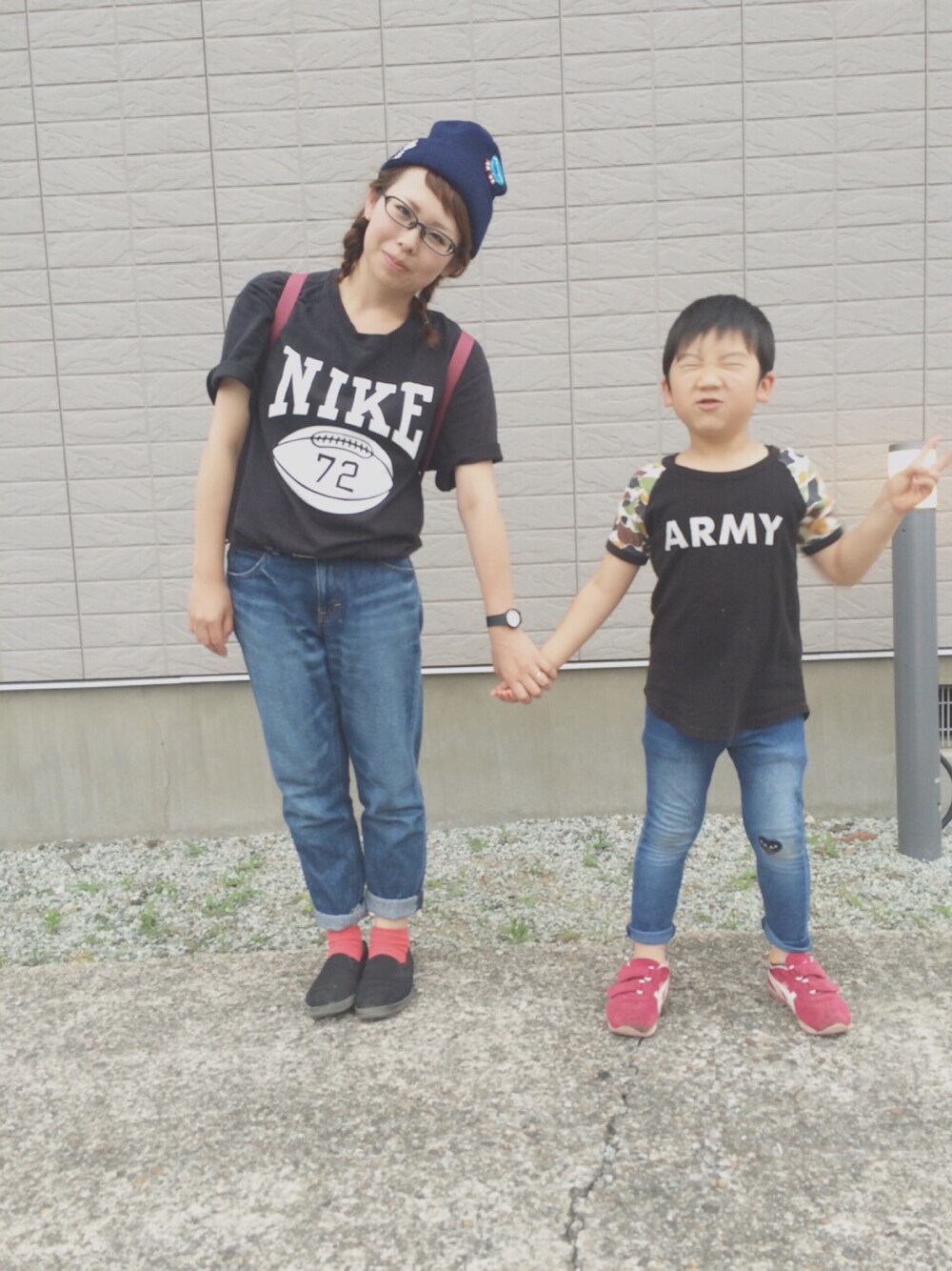 「プチプラ、古着、ナイキ、NIKE、ボーイフレンドデニム」｜「NIKEのアイテム（Tシャツ/カットソー、ブラック系）」を使った、えちこ♡さん（レディース・153cm）の夏コーディネートの1枚目の写真