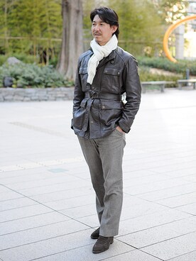 「UNIQLO（ユニクロ）のM-65タイプ　レザージャケット（ミリタリージャケット、ブラウン系）」を使った、柳田敏正さん（メンズ）の春コーディネート