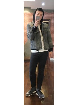 「NEIL BARRETT（ニールバレット）のアイテム（スタジャン）」を使った、YYYrenLLLさん（メンズ・183cm）の冬コーディネート