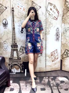 「D&G（ディーアンドジー）のアイテム（つなぎ/オールインワン）」を使った、Roselyn羽熙さん（レディース・168cm）の春コーディネート
