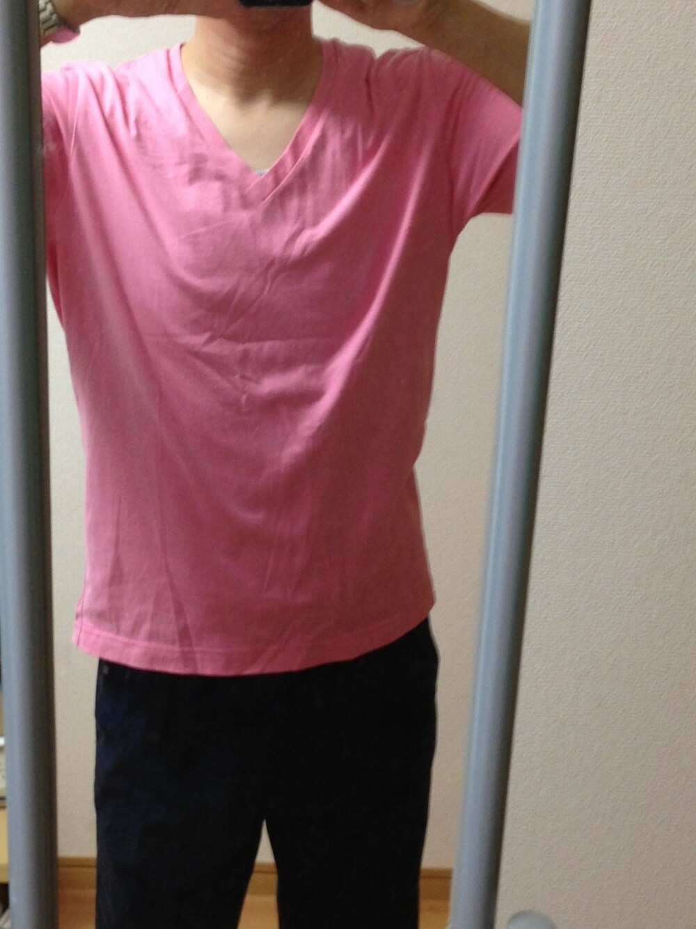 「norikoikeのアイテム（Tシャツ/カットソー、ピンク系）」を使った、takayoshi shiotaさん（メンズ・170cm）の夏コーディネートの1枚目の写真