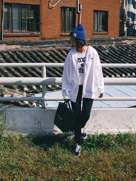 「Steve J ＆Yoni P（スティーブジェイアンドヨニピー）のアイテム」を使った、김혜진さん（レディース・161cm）の秋コーディネート