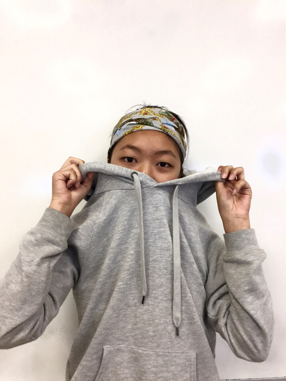 「thriftedのアイテム（マフラー、その他）」を使った、miyhla さん（レディース・160cm）の秋コーディネートの1枚目の写真