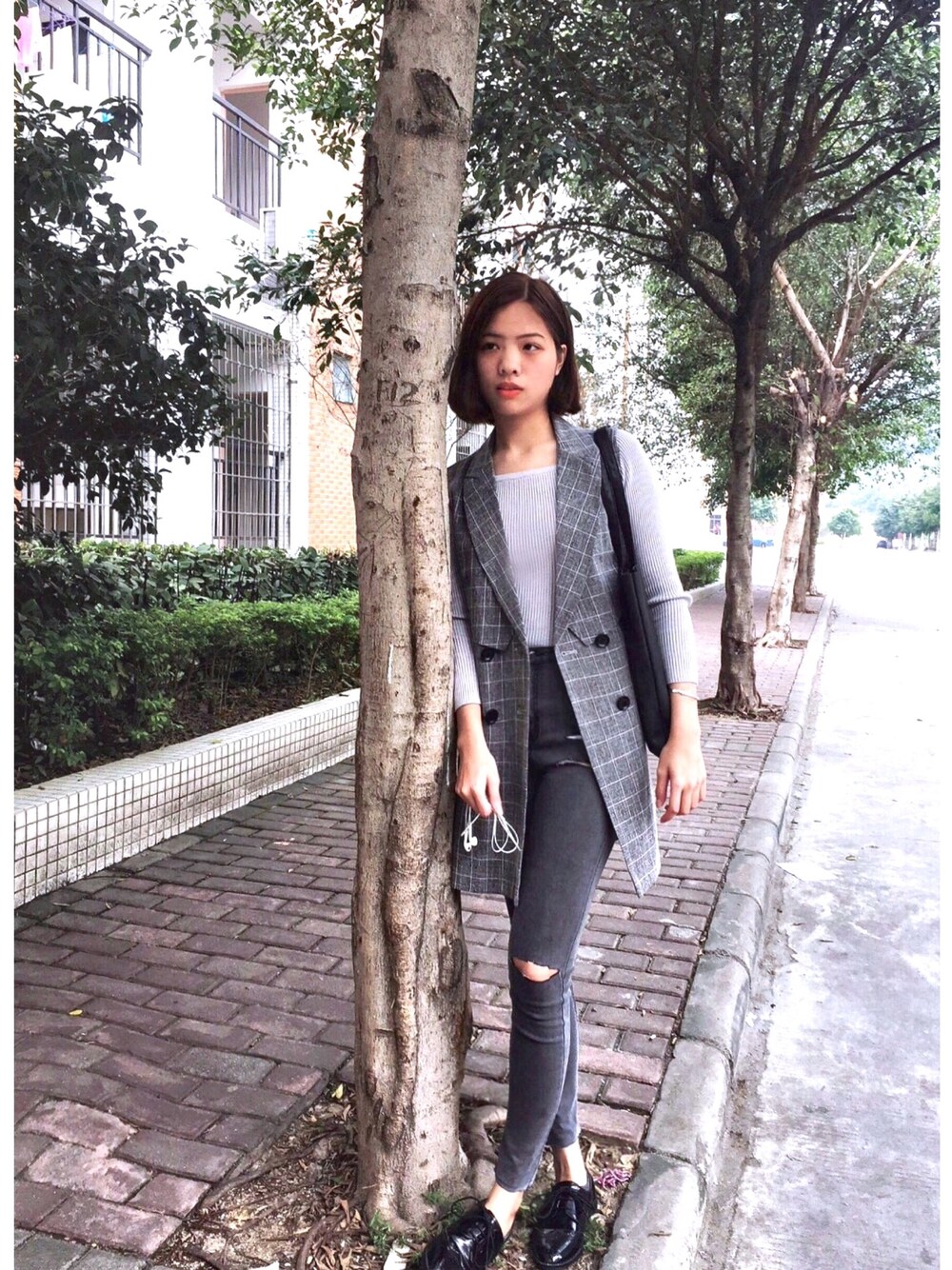 「寒い、ootd、無印良品、ZARA、VANS、UNIQLO、used、WEGO、GU、古着」｜「ZARAのアイテム（ニット/セーター、シルバー系）」を使った、三文鱼吃不吃さん（レディース・172cm）の冬コーディネートの1枚目の写真