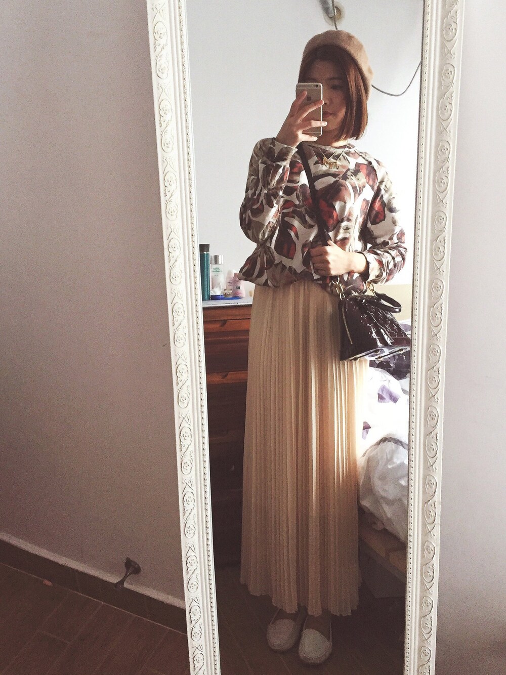 「ootd、秋のコーデ、adidas、NIKE、UNIQLO、VANS、kids、ZARA、夏、冬」｜「MOUSSYのアイテム（ハンチング/ベレー帽、ベージュ系）」を使った、三文鱼吃不吃さん（レディース・170cm）の冬コーディネートの1枚目の写真