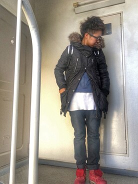 「Timberland（ティンバーランド）のアイテム（ブーツ、レッド系）」を使った、永瀬さん（メンズ・160cm・20代）の冬コーディネート