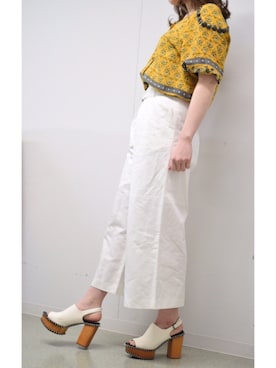 「SLY（スライ）のTEA TREE FLOWER TOPS（Tシャツ/カットソー、イエロー系）」を使った、mizukittyさん（レディース・161cm）の春コーディネート