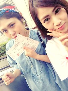 「MOUSSY（マウジー）のLOOSE DENIM OP（ワンピース、ブルー系）」を使った、mizukittyさん（レディース・161cm）の夏コーディネート