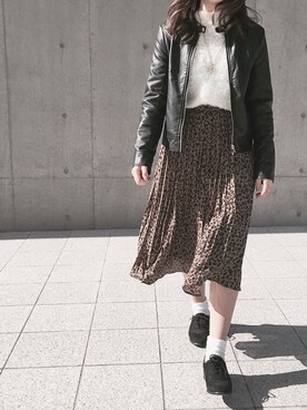 「SPINNS(スピンズ)のアイテム(パンプス)」を使った、773さん(レディース・157cm)の秋コーディネート