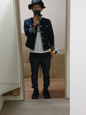 「ノーカラー」｜「アイテム（デニムジャケット）」を使った、キヨキヨさん（メンズ・167cm）の春コーディネート