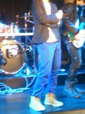 ろで男さんのコーディネート