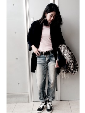 「アイテム（クラッチバッグ、グレー系）」を使った、Akane Nakayamaさん（レディース・169cm）の冬コーディネート