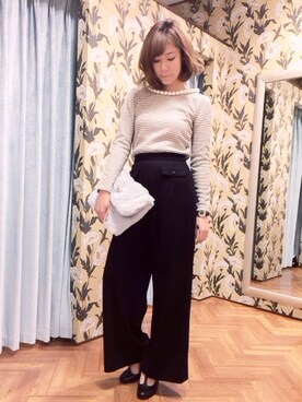 「Supreme.La.La.（シュープリームララ）のアイテム（クラッチバッグ）」を使った、Harei Arakawaさん（レディース・168cm）の秋コーディネート