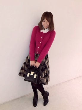 「Supreme.La.La.（シュープリームララ）のアイテム（カーディガン/ボレロ）」を使った、Harei Arakawaさん（レディース・168cm）の秋コーディネート