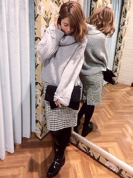「Supreme.La.La.（シュープリームララ）のアイテム（クラッチバッグ）」を使った、Harei Arakawaさん（レディース・168cm）の秋コーディネート