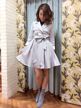 「blue」｜「アイテム（トレンチコート）」を使った、Harei Arakawaさん（レディース・168cm）の冬コーディネート