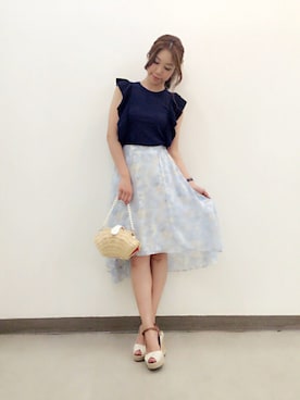 「Supreme.La.La.（シュープリームララ）のアイテム（クラッチバッグ）」を使った、Harei Arakawaさん（レディース・168cm）の夏コーディネート