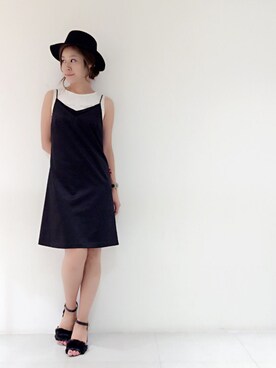 「Supreme.La.La.（シュープリームララ）のアイテム（サンダル）」を使った、Harei Arakawaさん（レディース・168cm）の秋コーディネート