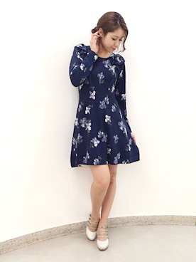「Supreme.La.La.（シュープリームララ）のアイテム（パンプス）」を使った、Harei Arakawaさん（レディース・168cm）の秋コーディネート