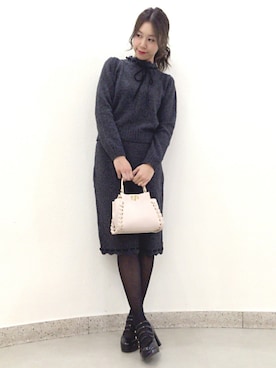 「Supreme.La.La.（シュープリームララ）のアイテム（パンプス）」を使った、Harei Arakawaさん（レディース・168cm）の冬コーディネート