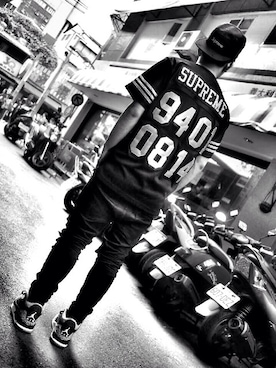 郭隼さんのコーディネート