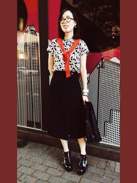 「MONKI（モンキ）のアイテム（クラッチバッグ）」を使った、athxxatsuさん（レディース・163cm）の夏コーディネート